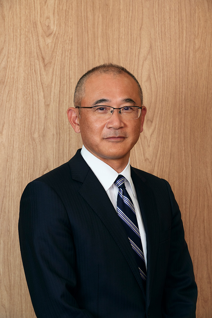 Director, General Manager, Finance and Administration Division　Yoshinaga Nomura
